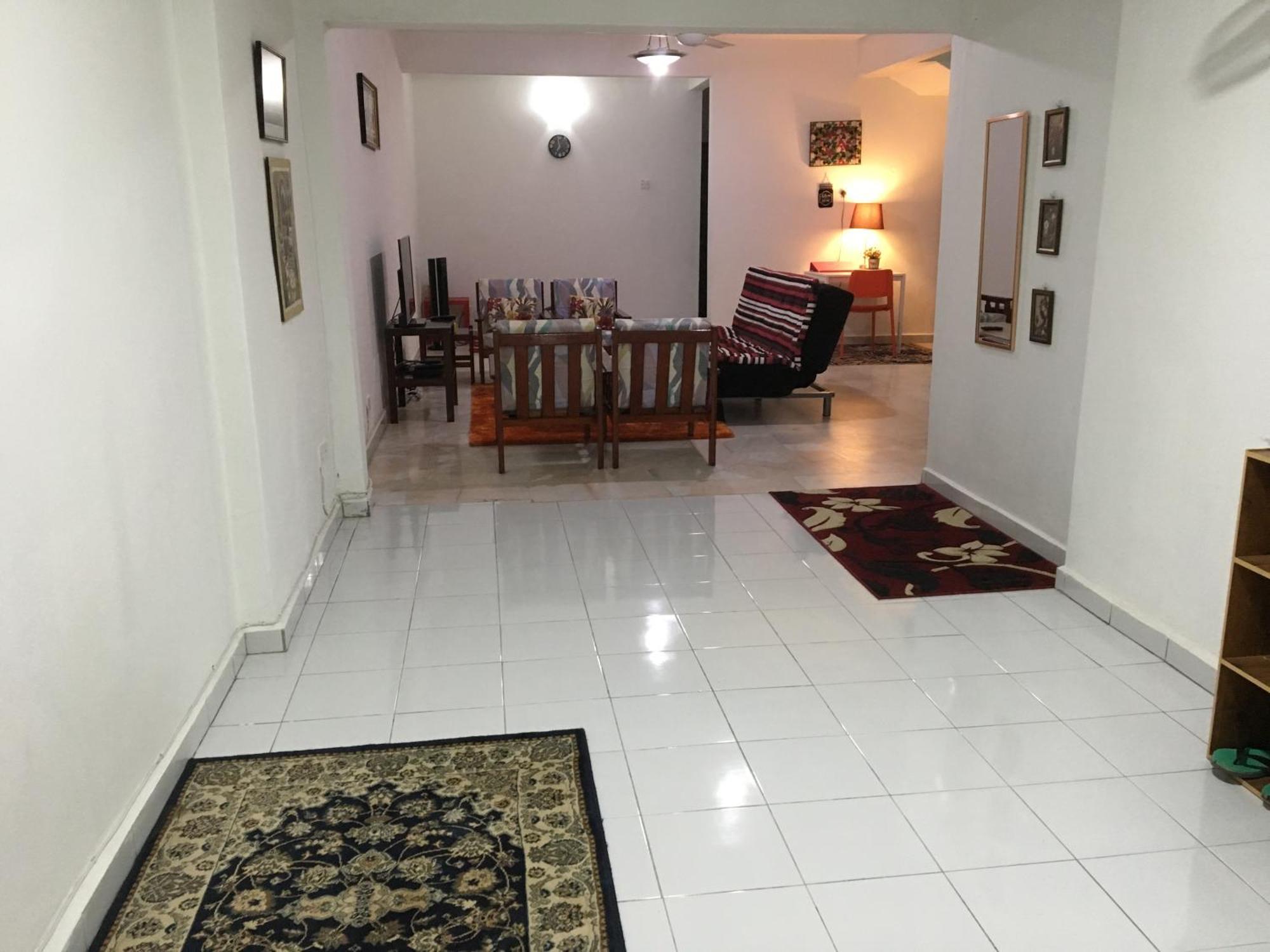Rb Double Storey Bandar Tasik Selatan Homestay Kuala Lumpur Exteriör bild
