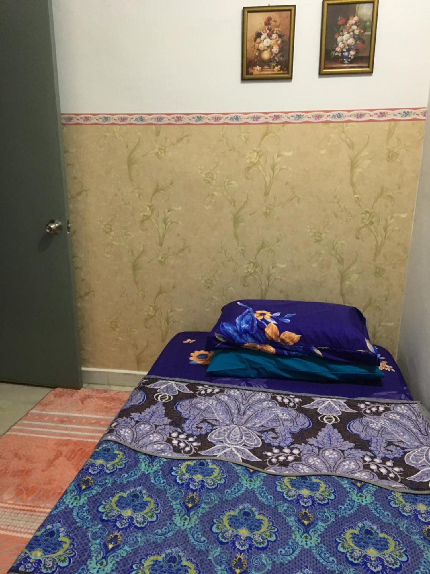 Rb Double Storey Bandar Tasik Selatan Homestay Kuala Lumpur Exteriör bild