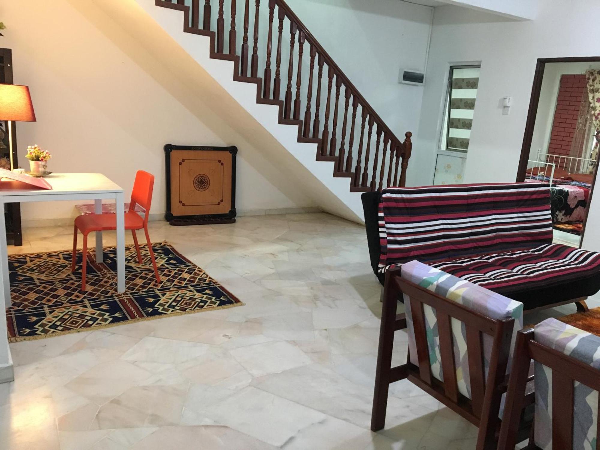 Rb Double Storey Bandar Tasik Selatan Homestay Kuala Lumpur Exteriör bild